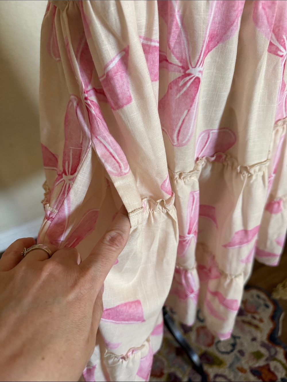 DAVI & DANI cream dress with pink bows🎀 size L - Picture 13 of 13